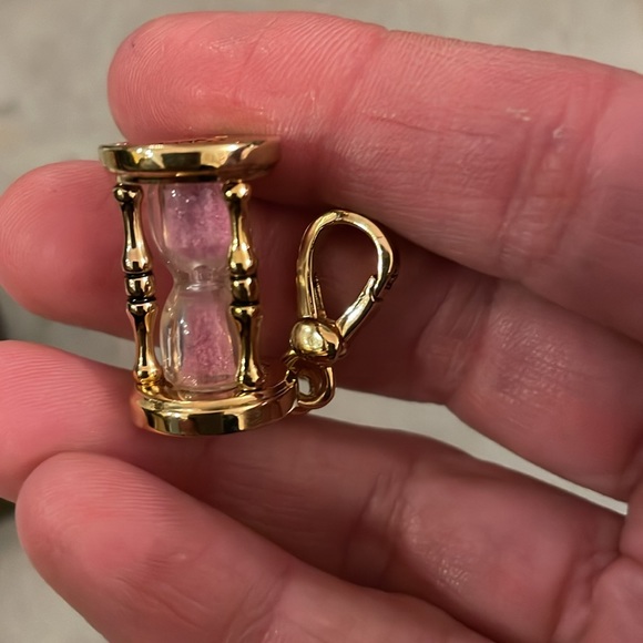 Retired Juicy Couture pink hourglass charm YJRU2195 new in box - Picture 17 of 17